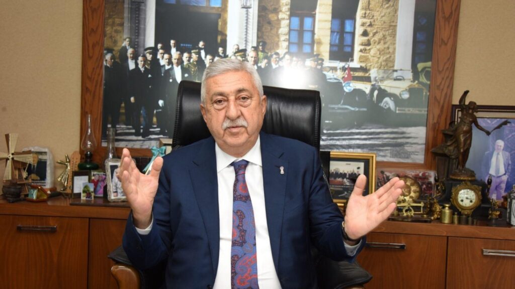 Bendevi Palandöken: Gazetecilik, Toplumun Gelişimine Katkı Sağlar Bendevi Palandöken, “Emekli Çalıştıran İşverenlere Sgk Destek Primi Kaldırılmamalı”