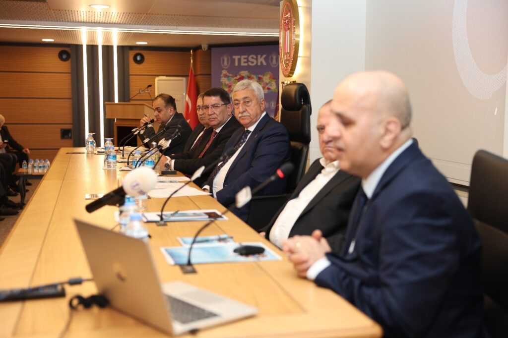 TESK Ve EDM Bilişim’den Esnaf Ve Sanatkâra Dijital Destek